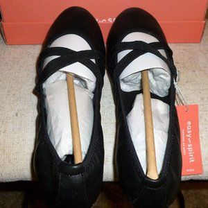 NWT Easy Spirit Black Leather Ballet Slippers
